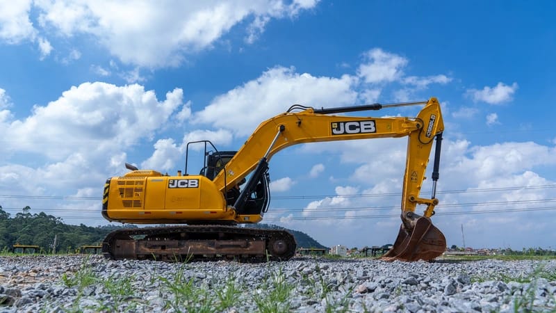 Escavadeira JCB JS200 LC 2021 - Imagem 1