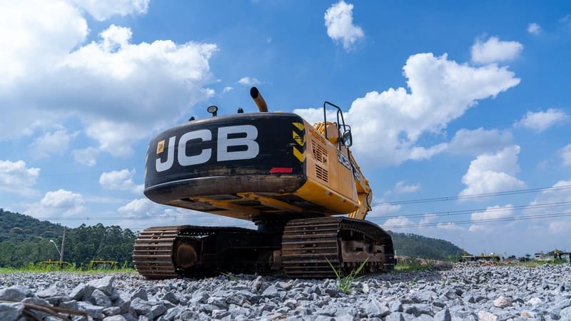 Escavadeira JCB JS200 LC 2021 - Imagem 5