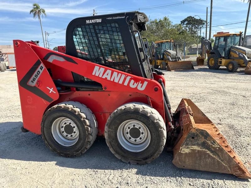 Mini Carregadeira Manitou 2022 2022 - Imagem 3