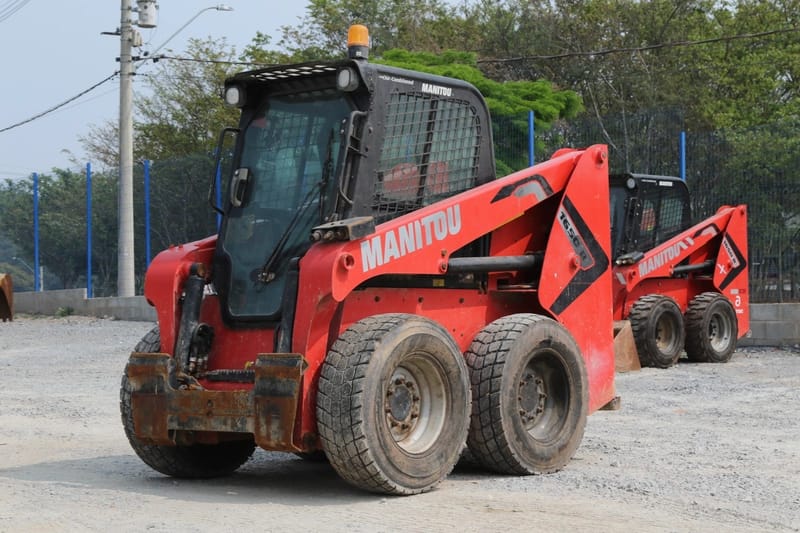 Mini Carregadeira Manitou 2022 2022 - Imagem 5