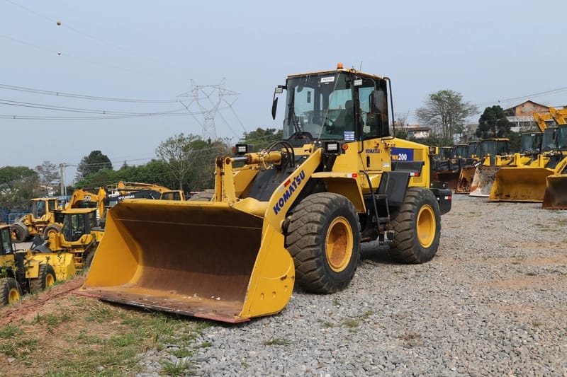 Pá Carregadeira Komatsu WA200 2018 - Imagem 1