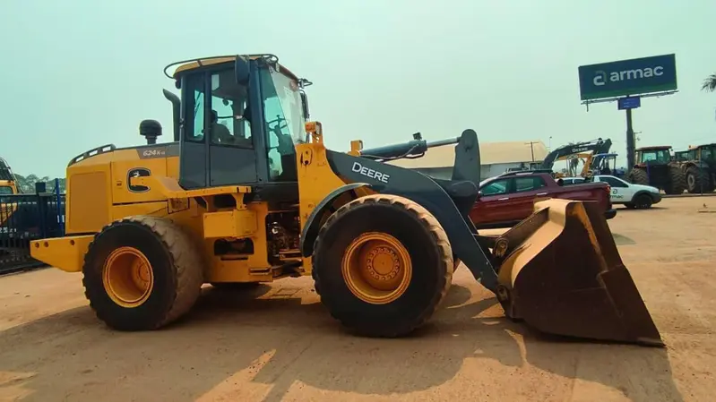 Pá Carregadeira John Deere 624K 2016 - Imagem 3