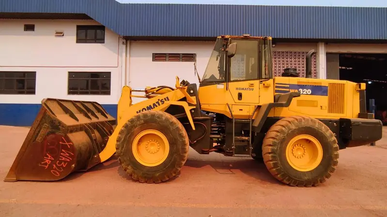 Plantadeira Komatsu WA320-5 2020 - Imagem 1