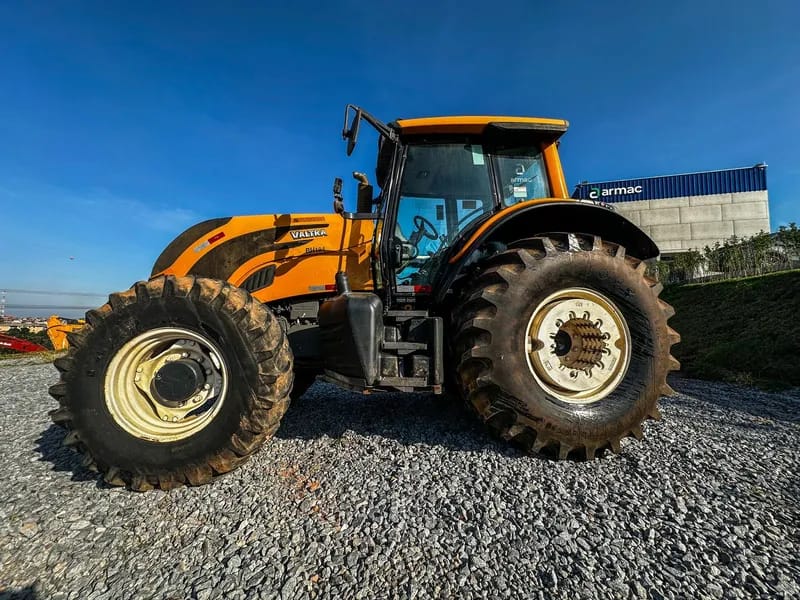 Trator agrícola Valtra BH194 2018 - Imagem 2