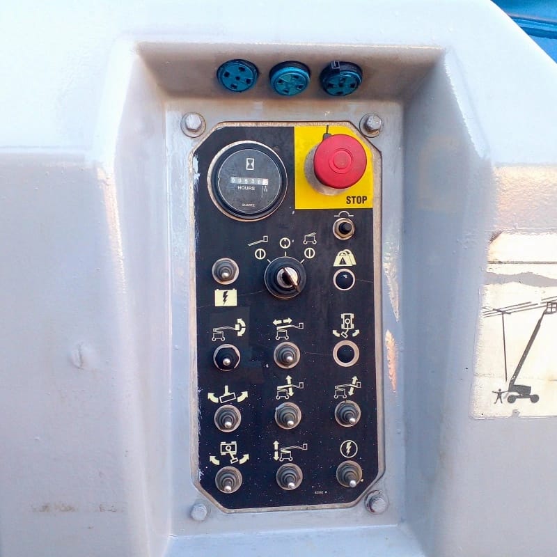 Plataforma elevatória Genie Z-34/22 DC 2008 - Imagem 7