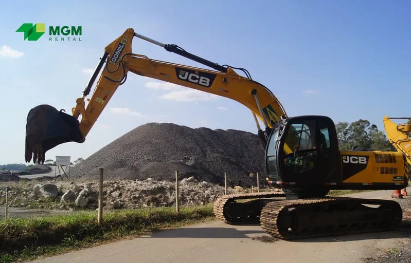 Escavadeira JCB JS 220 LR 2010 - Imagem 1