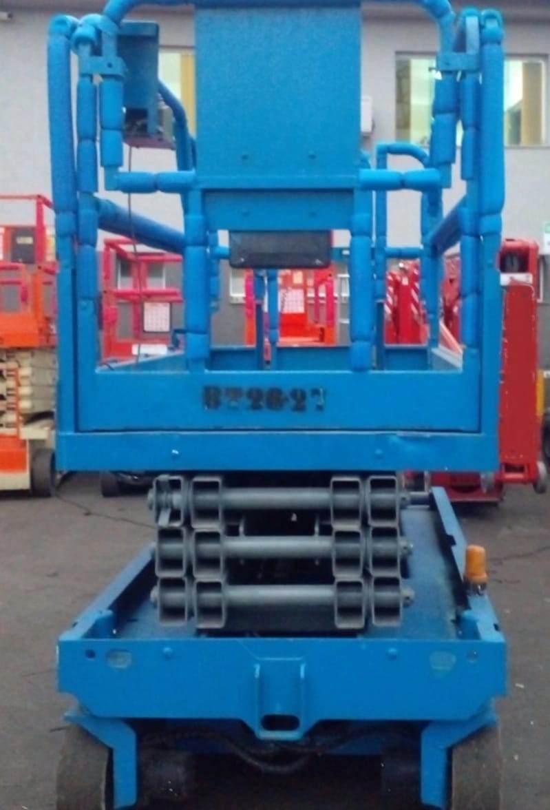 Plataforma elevatória Genie GS 2646 2007 - Imagem 5