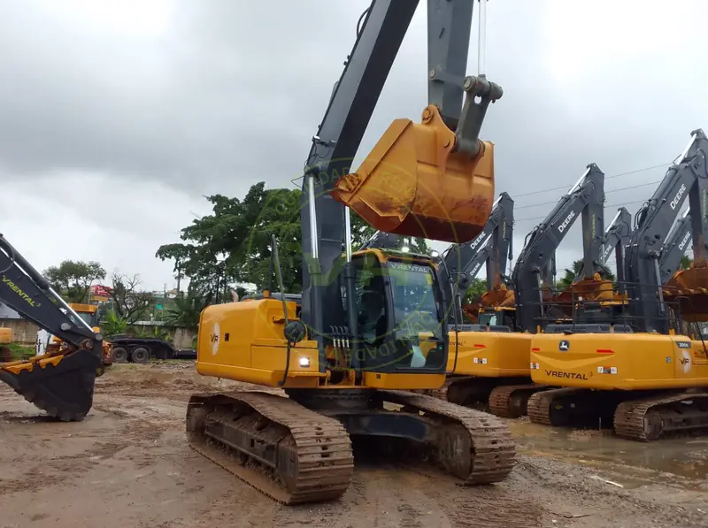 Escavadeira John Deere  200G 2021 - Imagem 5