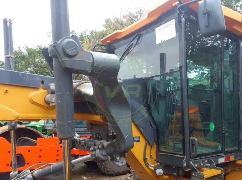 Motoniveladora John Deere 620G 2021 - Imagem 2