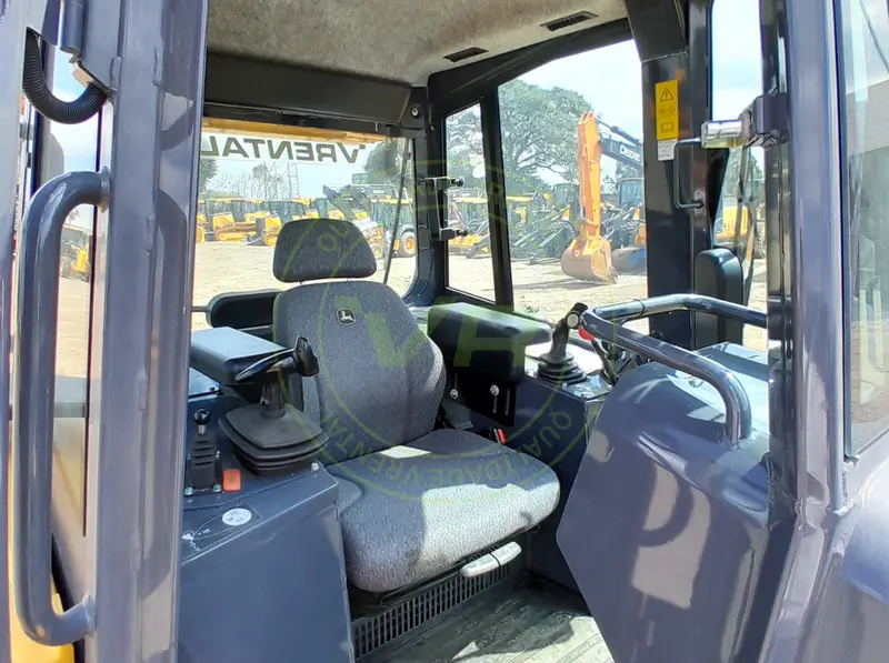 Trator de esteira John Deere 750J OSD 2022 - Imagem 1