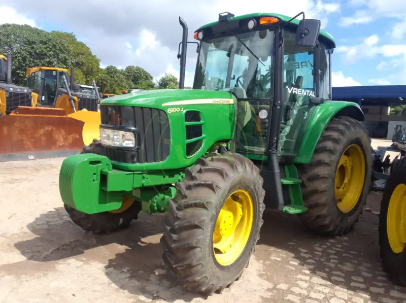 Trator agrícola John Deere 6110J 2022 - Imagem 5