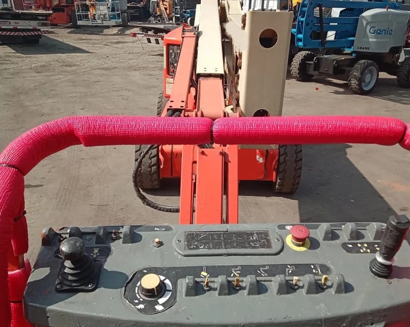 Plataforma elevatória JLG E450 AJ 2007 - Imagem 4
