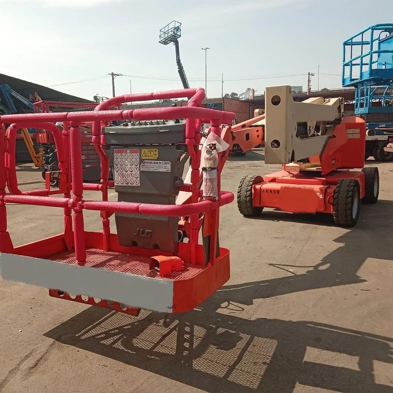 Plataforma elevatória JLG E450 AJ 2007 - Imagem 5