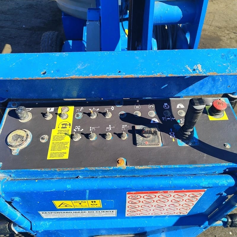 Plataforma elevatória Genie Z4525DC 2015 - Imagem 4