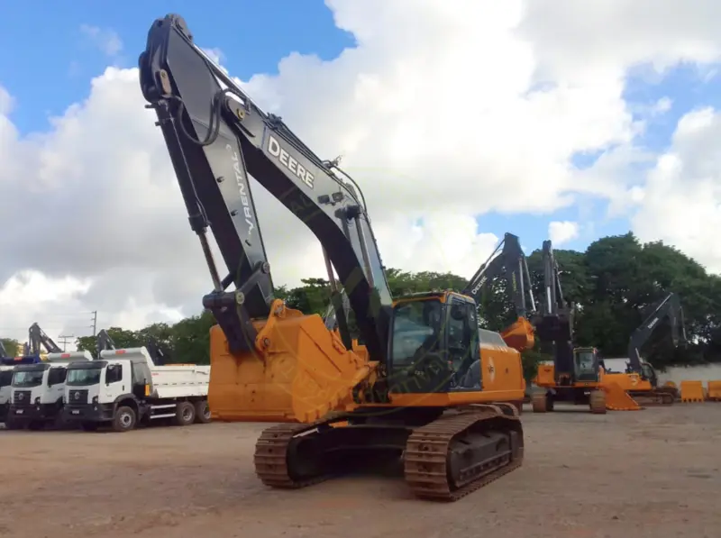 Escavadeira John Deere 350GLC 2022 - Imagem 7