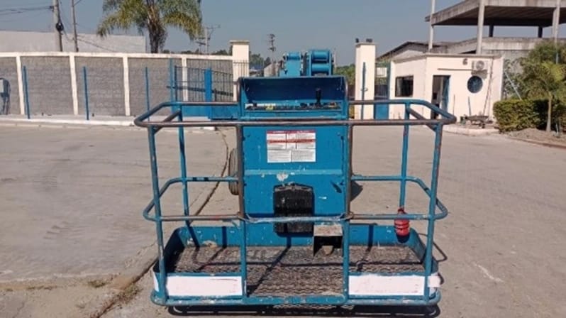 Plataforma elevatória Genie Z4525DC 2009 - Imagem 1