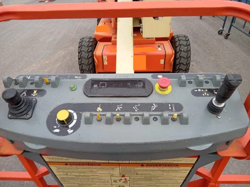 Plataforma elevatória JLG E400A 2009 - Imagem 3