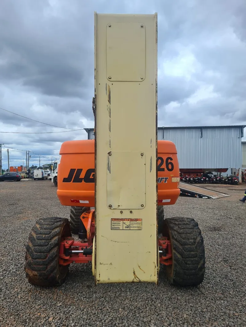 Plataforma elevatória JLG 800A 2008 - Imagem 2