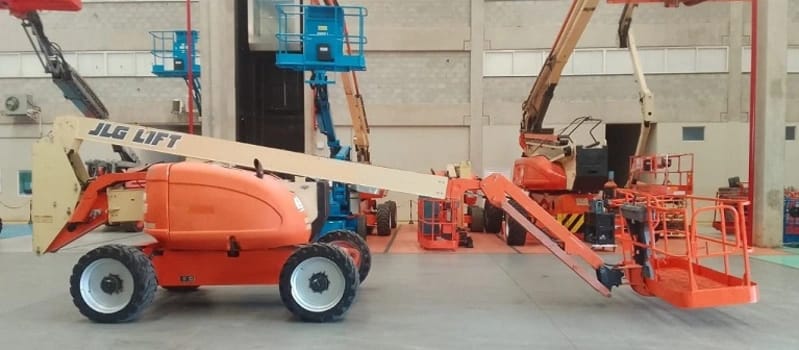 Plataforma elevatória JLG 600 AJ 2010 - Imagem 1
