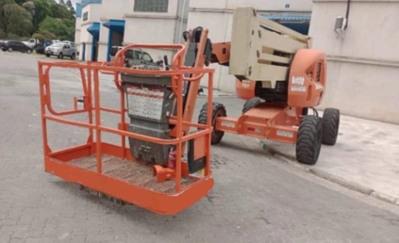 Plataforma elevatória JLG 450 AJ 2014 - Imagem 3
