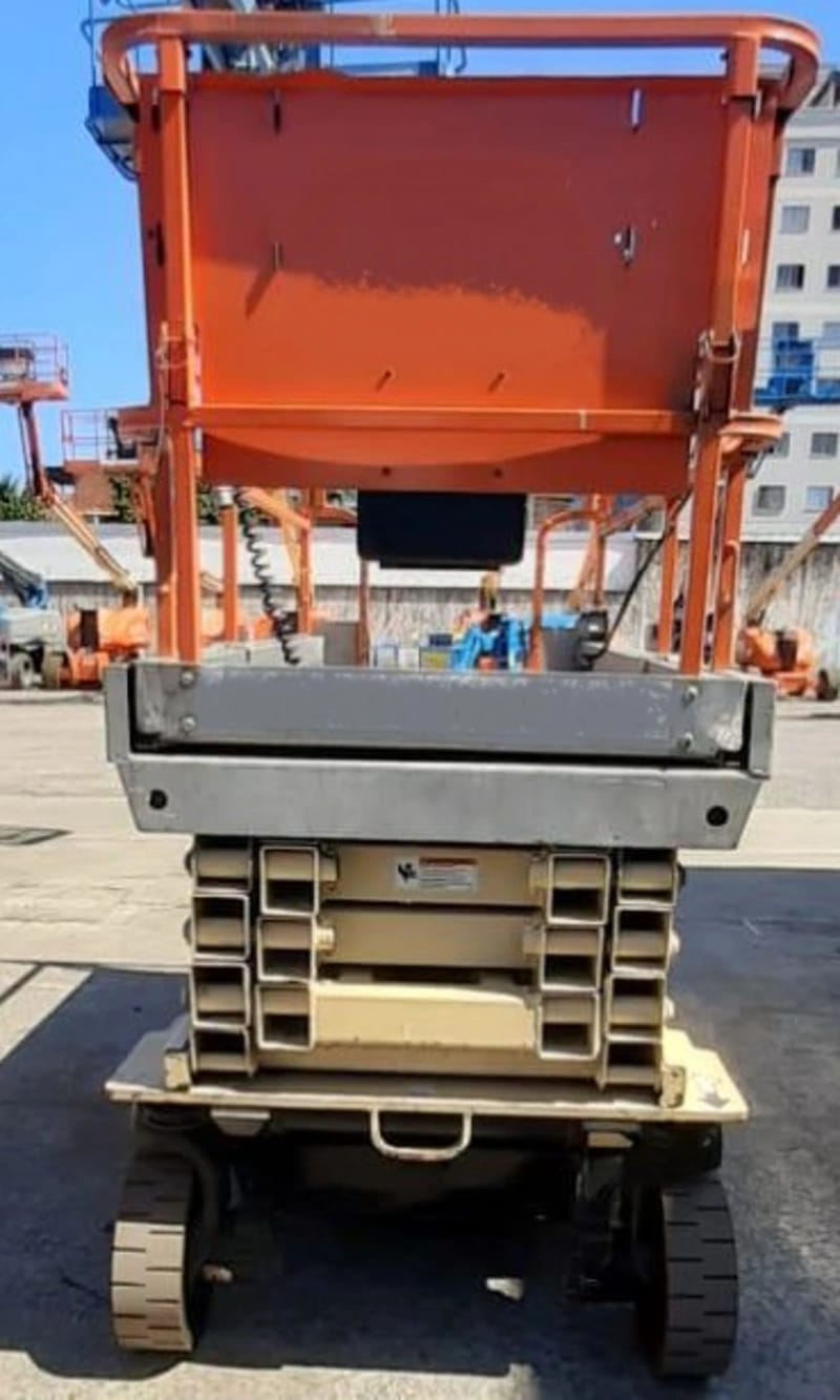 Plataforma elevatória JLG 3246ES 2010 - Imagem 5