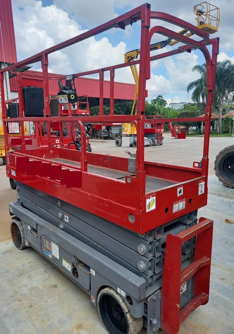 Plataforma elevatória Genie GS3246 2010 - Imagem 2