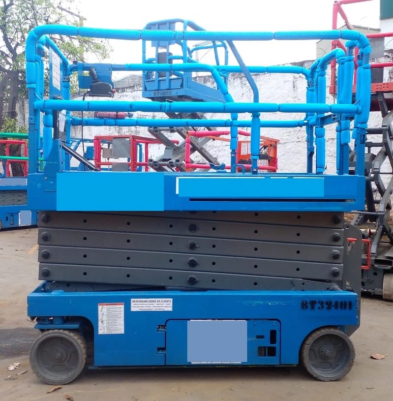 Plataforma elevatória Genie GS3246 2004 - Imagem 2