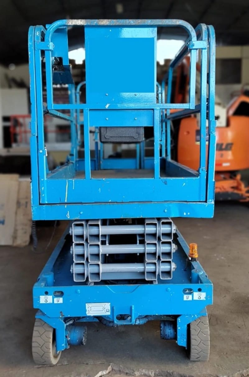 Plataforma elevatória Genie GS 2646 2012 - Imagem 2