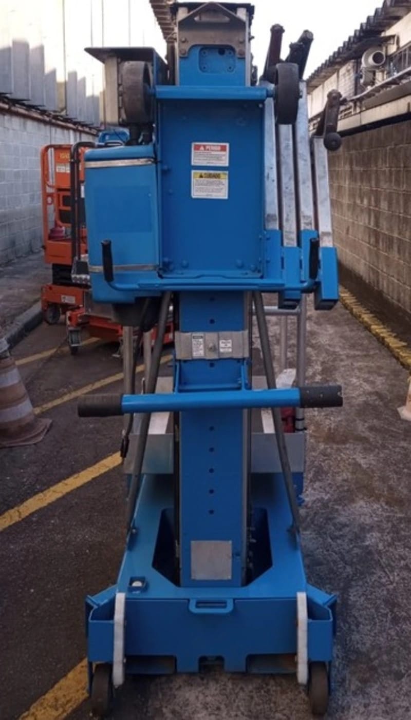 Plataforma elevatória Genie AWP 30S 1999 - Imagem 4