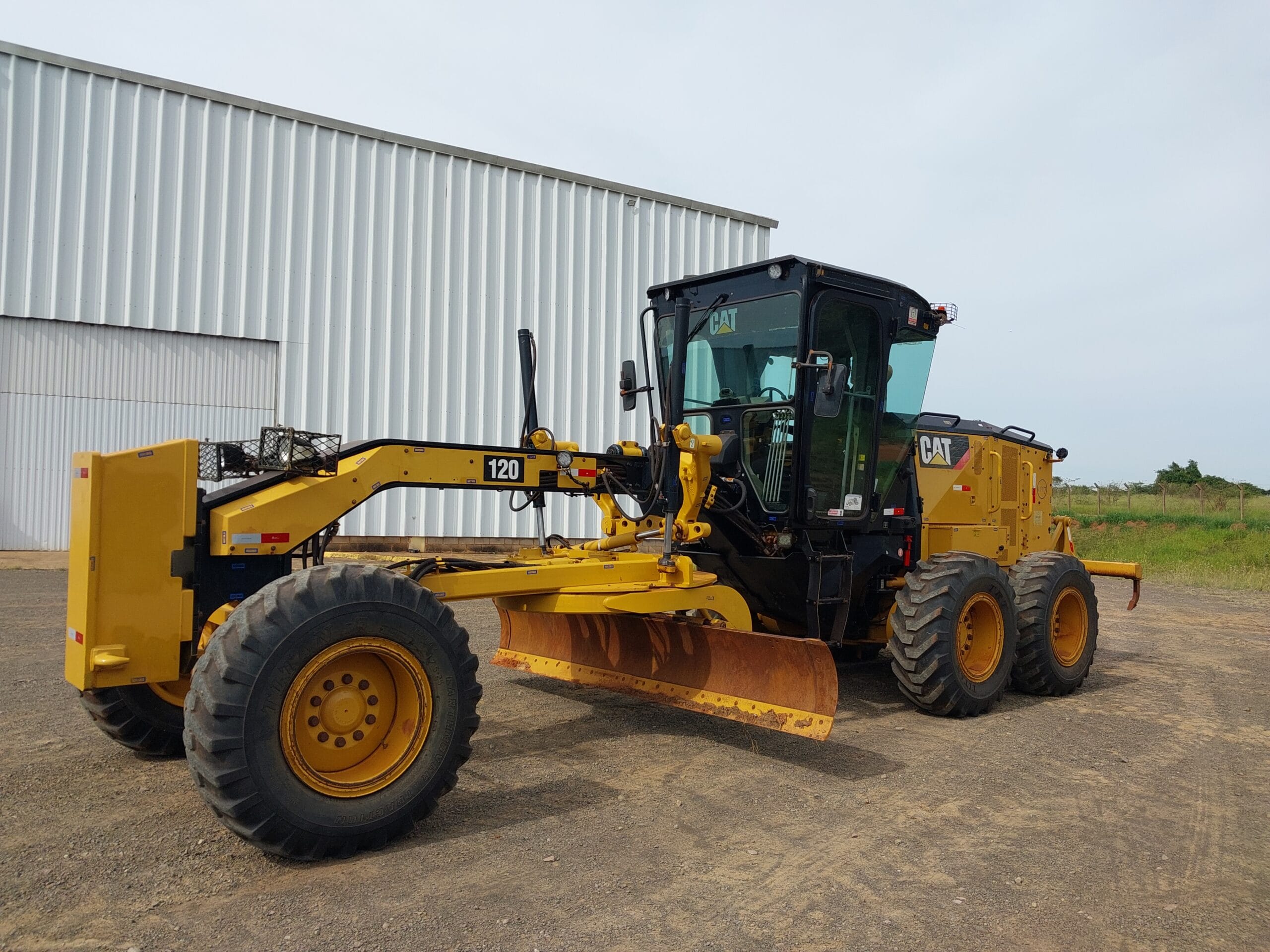 Motoniveladora Caterpillar 120K 2019 - Imagem 1