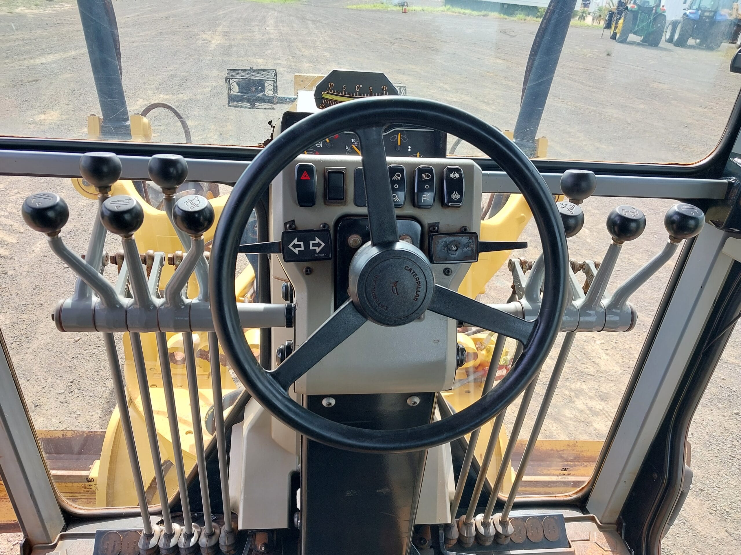 Motoniveladora Caterpillar 120K 2019 - Imagem 8