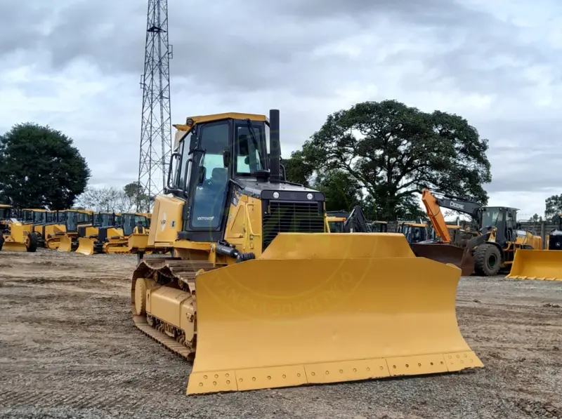 Trator de esteira John Deere 750J OSD 2022 - Imagem 9