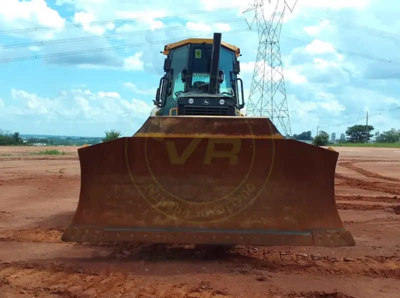 Trator de esteira John Deere 750J OSD 2022 - Imagem 9