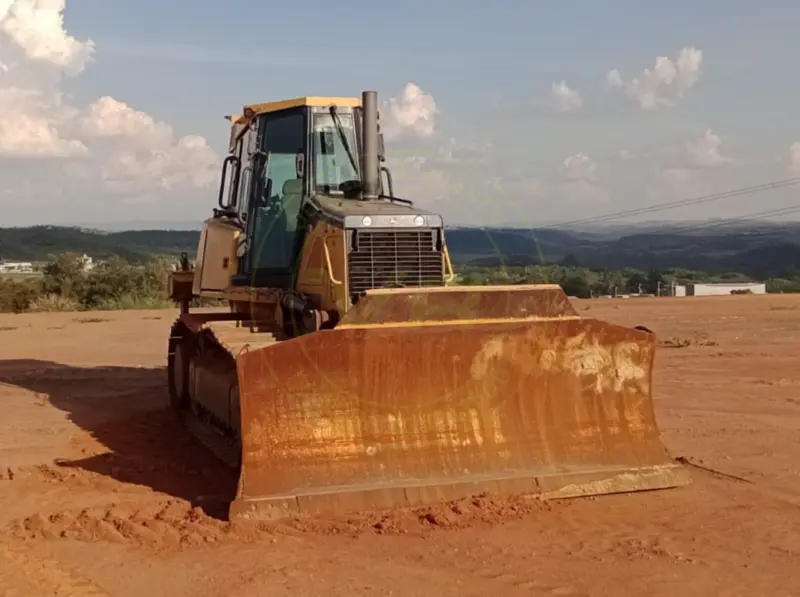 Trator de esteira John Deere 750J OSD 2021 - Imagem 8