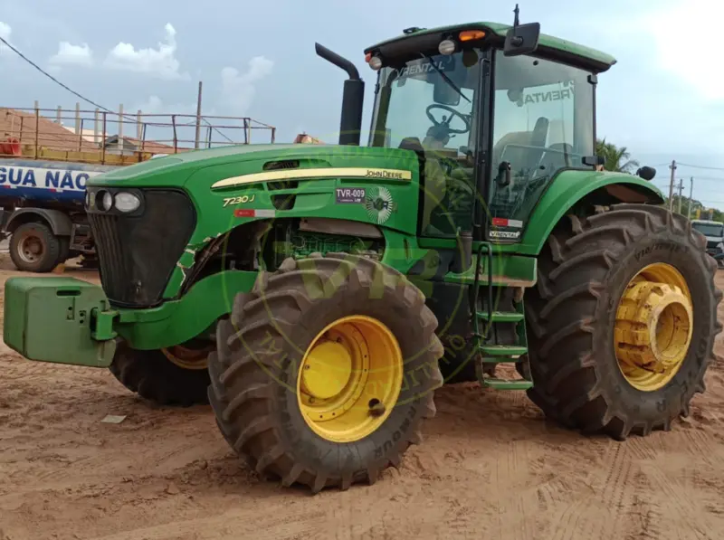 Trator agrícola John Deere 7230 J 2018 - Imagem 10