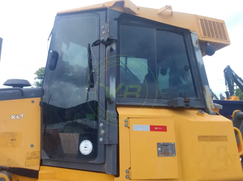 Trator de esteira John Deere 700J XLT PAT 2022 - Imagem 2