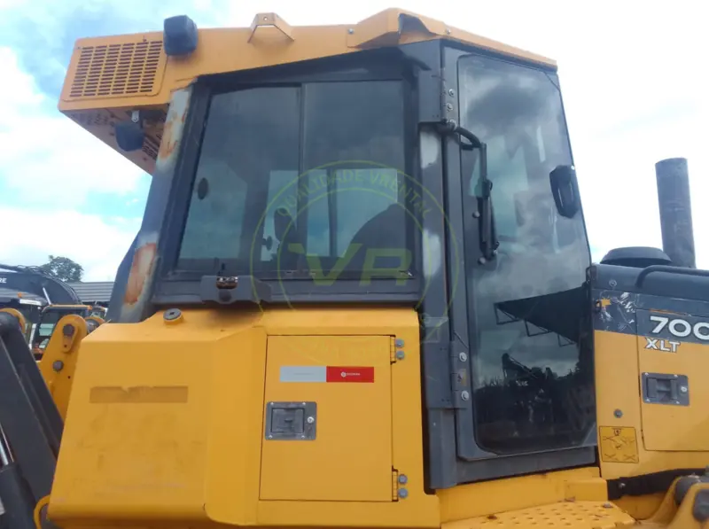 Trator de esteira John Deere 700J XLT PAT 2022 - Imagem 4