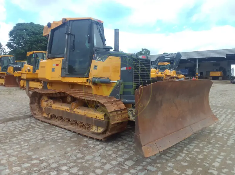 Trator de esteira John Deere 700J XLT PAT 2022 - Imagem 8