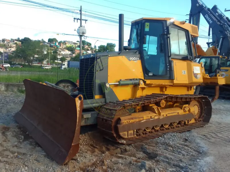 Trator de esteira John Deere 700J XLT PAT 2021 - Imagem 8