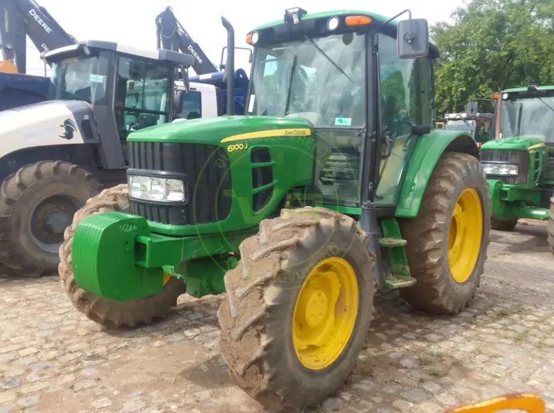 Trator agrícola John Deere 6110J 2022 - Imagem 7