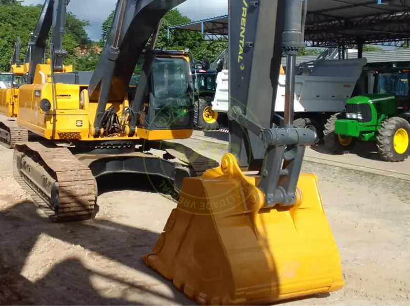 Escavadeira John Deere 350GLC 2021 - Imagem 3