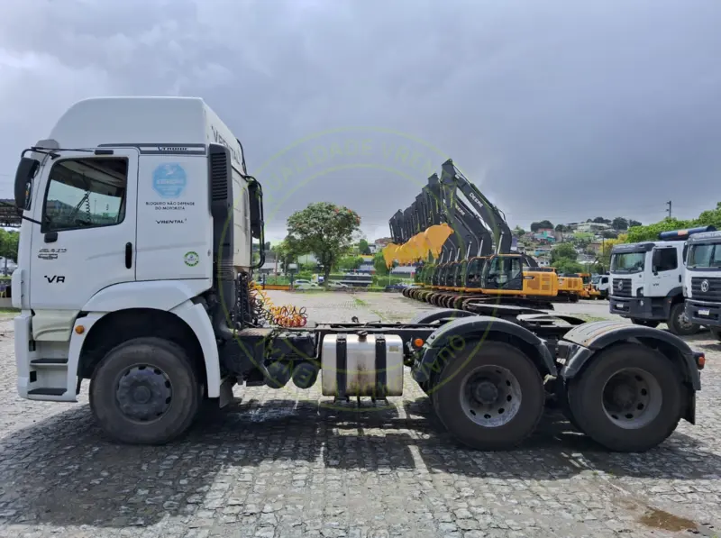 Caminhão Volkswagen 26.420 2015 - Imagem 6
