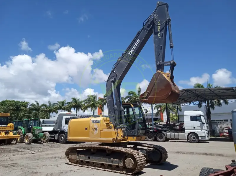 Escavadeira John Deere  200G 2022 - Imagem 2