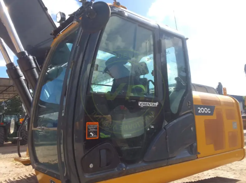 Escavadeira John Deere  200G 2021 - Imagem 2