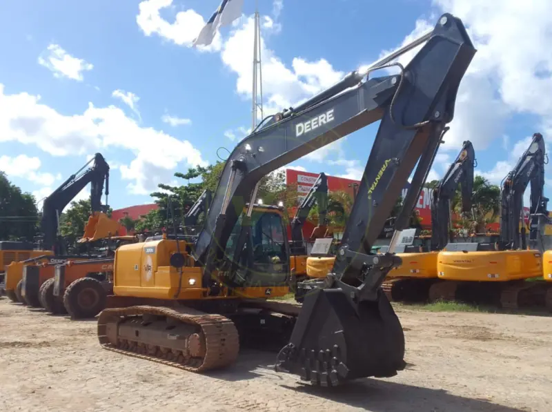 Escavadeira John Deere  200G 2021 - Imagem 6