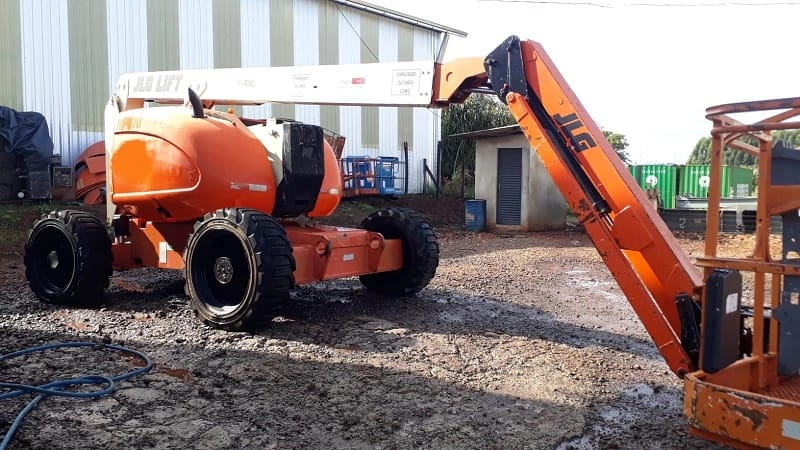 Plataforma elevatória JLG 600 AJ 2006 - Imagem 3