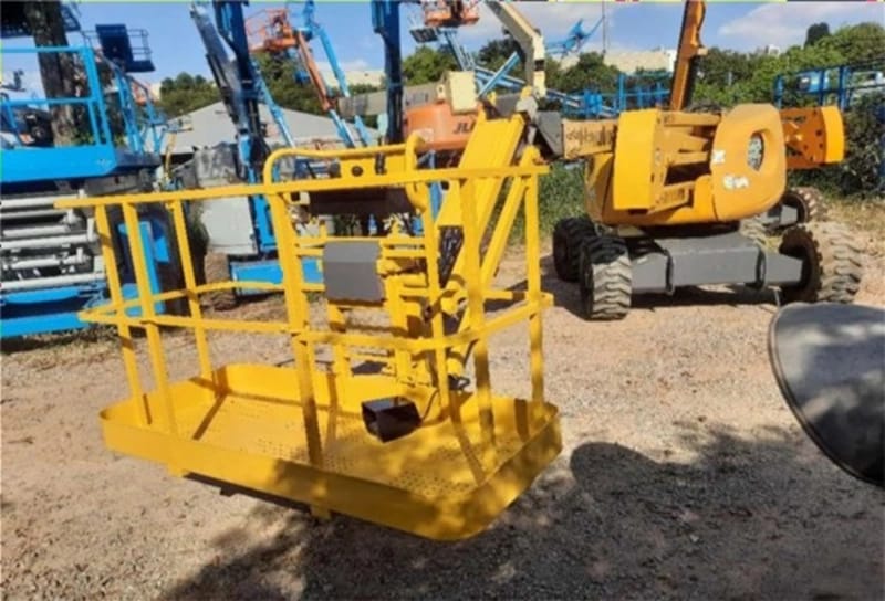 Plataforma elevatória Haulotte HA 16 PX 2010 - Imagem 3