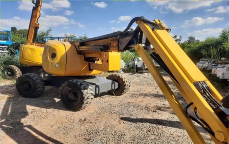 Plataforma elevatória Haulotte HA 16 PX 2010 - Imagem 4