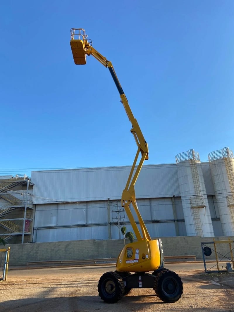 Plataforma elevatória Haulotte HA 16 PX 2011 - Imagem 4