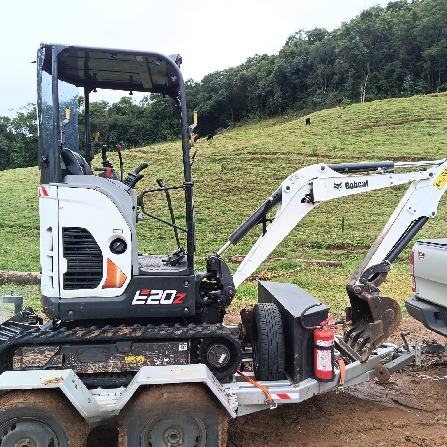 Mini Escavadeira Bobcat E20Z 2023 - Imagem 1
